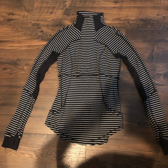 lululemon athletica Tops - Lululemon shirt